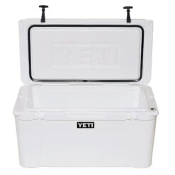 'Yeti' Tundra 75 Hard Cooler - White