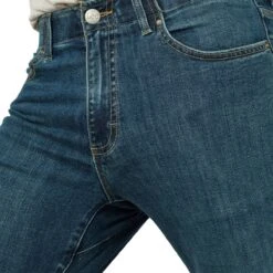 'Lee' Men's Extreme Motion Regular Fit Straight Leg - Cromwell -Carhartt || Under Armour || The North Face Shop 2016052 BD03 SWBD PRD 1024x1024@2x