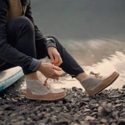 'Minnetonka' Women's Torrey Slipper - Cinnamon -Carhartt || Under Armour || The North Face Shop 775x775 40141 l 1024x1024@2x