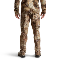'Sitka' Men's Traverse Pant - Waterfowl : Waterfowl Marsh 9 'Sitka' Men's Traverse Pant - Waterfowl : Waterfowl Marsh -Carhartt || Under Armour || The North Face Shop IMG SITKA WL 2022 600029 WL Traverse Pant Optifade Waterfowl 592p Studio 03986 1 1024x1024@2x