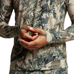 'Sitka' Core Lightweight Crew Shirt - Big Game : Optifade Open Country 7 'Sitka' Core Lightweight Crew Shirt - Big Game : Optifade Open Country -Carhartt || Under Armour || The North Face Shop Img SITKA BG 2021 10064 OB Mens Core Lightweight Crew LS Optifade Open Country Studio 0008 1024x1024@2x