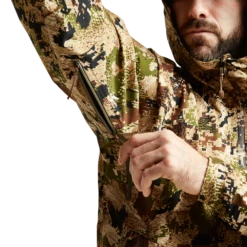 'Sitka' Men's Dew Point Jacket - Optifade Subalpine -Carhartt || Under Armour || The North Face Shop Img SITKA BG 2021 50254 SA Mens Dew Point Jacket Optifade Subalpine 1000p Studio 0758 1024x1024@2x