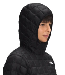 'The North Face' Women's Thermoball Stowable ECO Jacket - TNF Black -Carhartt || Under Armour || The North Face Shop NF0A5GLB JK3 modelhood2 1024x1024@2x