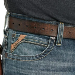 'Ariat' Men's M4 Low Rise Stretch Stockton Stackable Straight - Kentucky -Carhartt || Under Armour || The North Face Shop S21 MNS WEST 10034632 detail01 1024x1024@2x