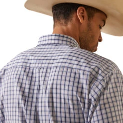 'Ariat' Men's Wrinkle Free Atlas Button Down - White -Carhartt || Under Armour || The North Face Shop S23 MNS WEST 10043804 detail02 1024x1024@2x