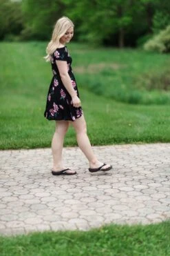 'Powerstep' Women's ArchWear™ Sandal - Black -Carhartt || Under Armour || The North Face Shop black womens sandal walk 1024x1024@2x