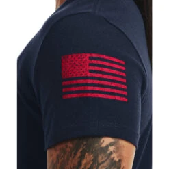 'Under Armour' Women's Freedom United T-Shirt - Academy / Red -Carhartt || Under Armour || The North Face Shop s7.V5 1370120 408 SIDEDET 1024x1024@2x