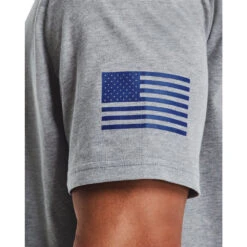 'Under Armour' Men's New Freedom Banner T-Shirt - Steel Light Heather 7 'Under Armour' Men's New Freedom Banner T-Shirt - Steel Light Heather -Carhartt || Under Armour || The North Face Shop s7.V5 1370818 035 SIDEDET 1024x1024@2x